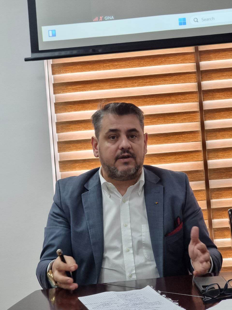 f7943015-a706-4acc-b246-3ae7b6f8ac3d