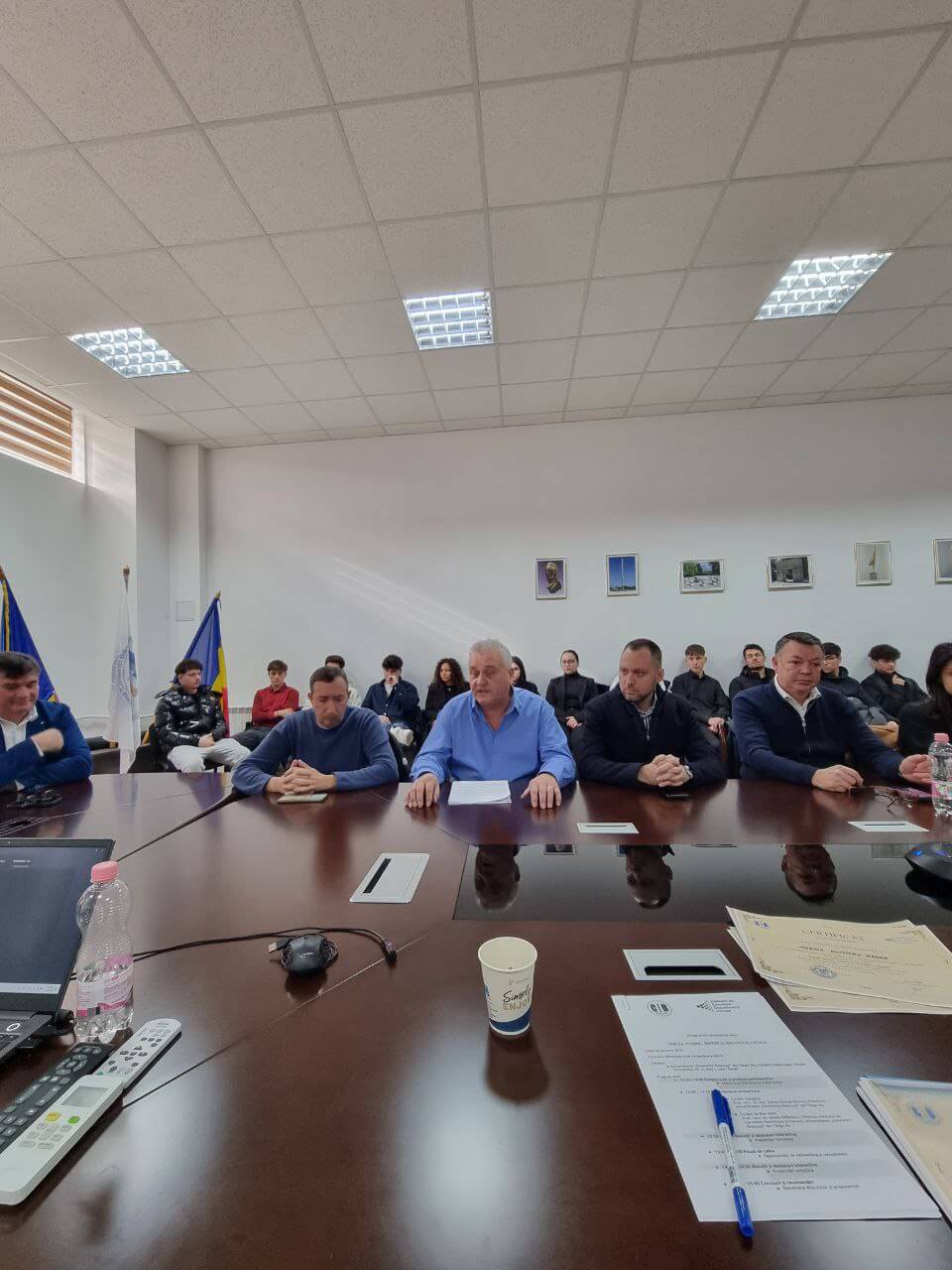 fce960b1-877a-4dc4-9553-68c4cfad6aeb