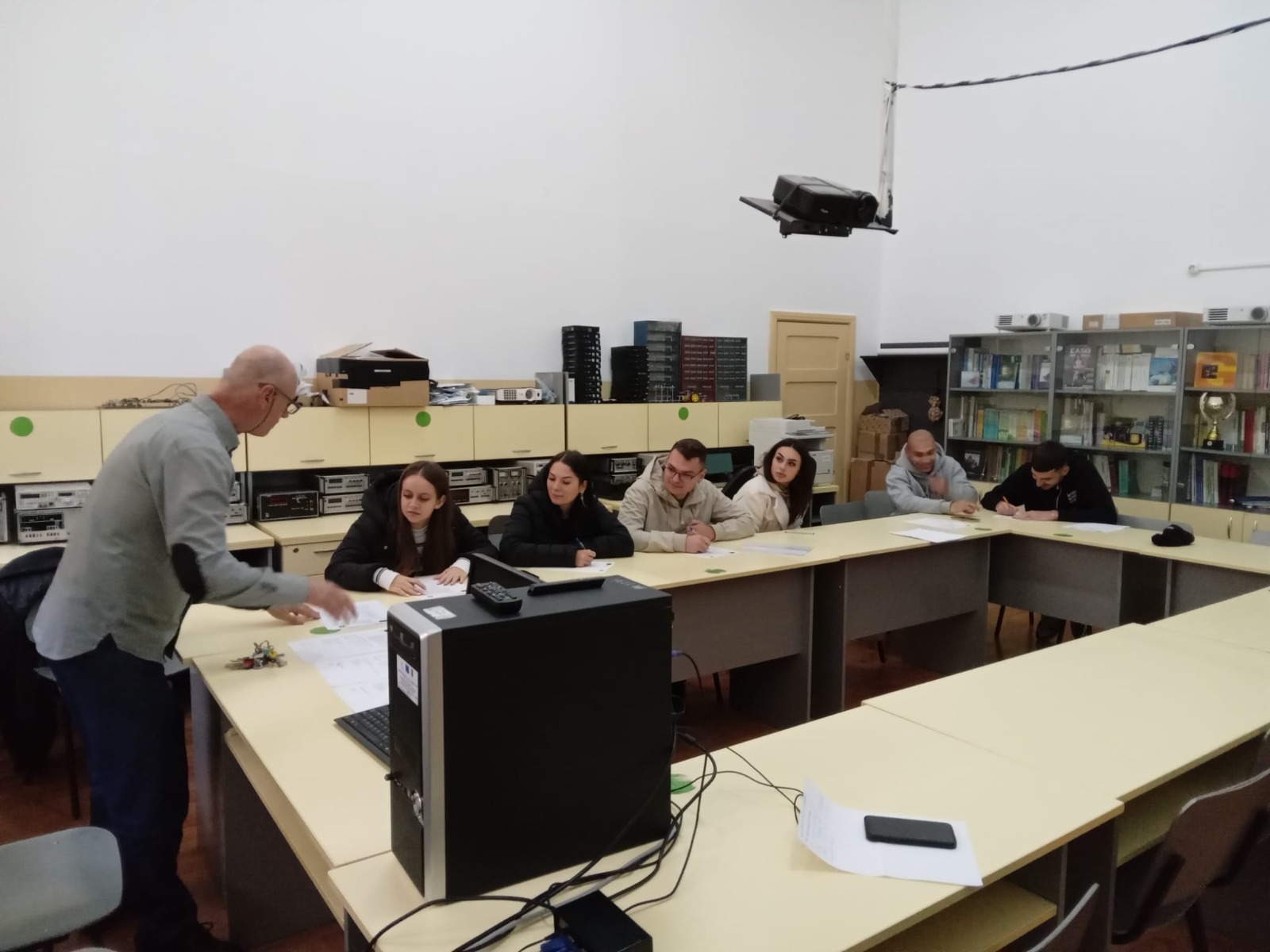 WhatsApp Image 2025-10-27 at 08.18.49_8e2987ea