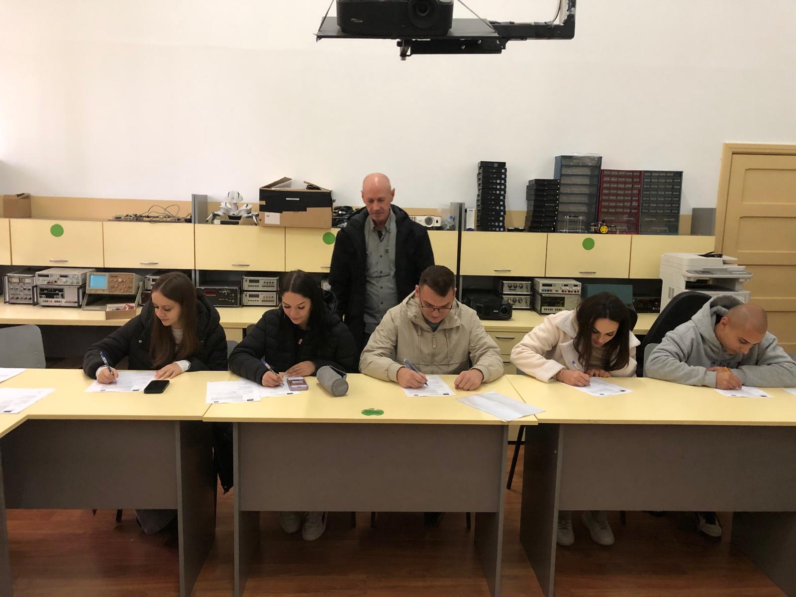 WhatsApp Image 2025-10-27 at 08.18.49_a3706d6c