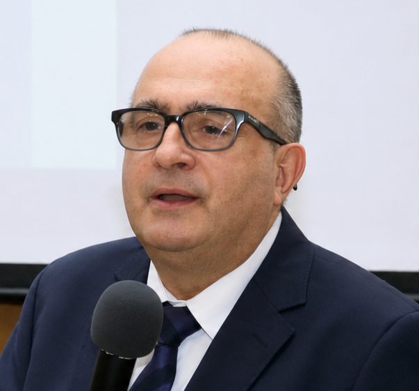 Cristian-Robert Velescu